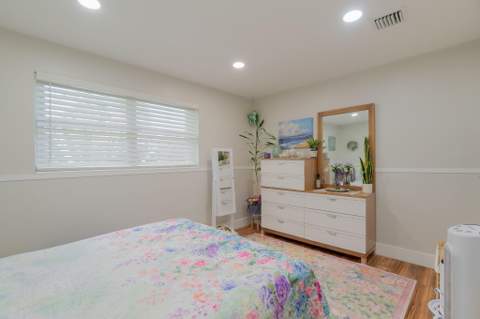 1318 CARDINAL Lane, Lantana FL - photo 13 of 50