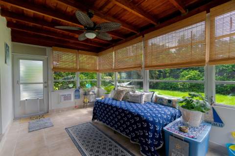 1318 CARDINAL Lane, Lantana FL - photo 24 of 50