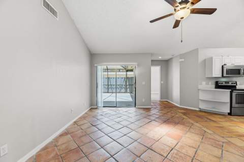 12501 Woodmill Drive, Palm Beach Gardens FL - photo 9 of 35