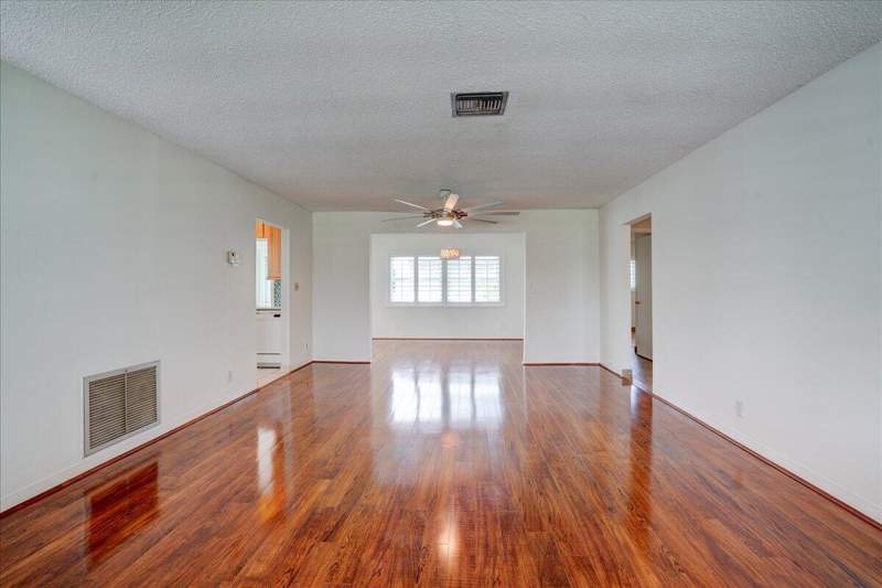 2 bedroom Single Family Residence at 2198 SW 12th Avenue, Palm Beach Leisureville Sec 7, Boynton Beach — photo 5