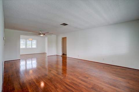 2198 SW 12th Avenue, Boynton Beach FL - photo 7 of 55