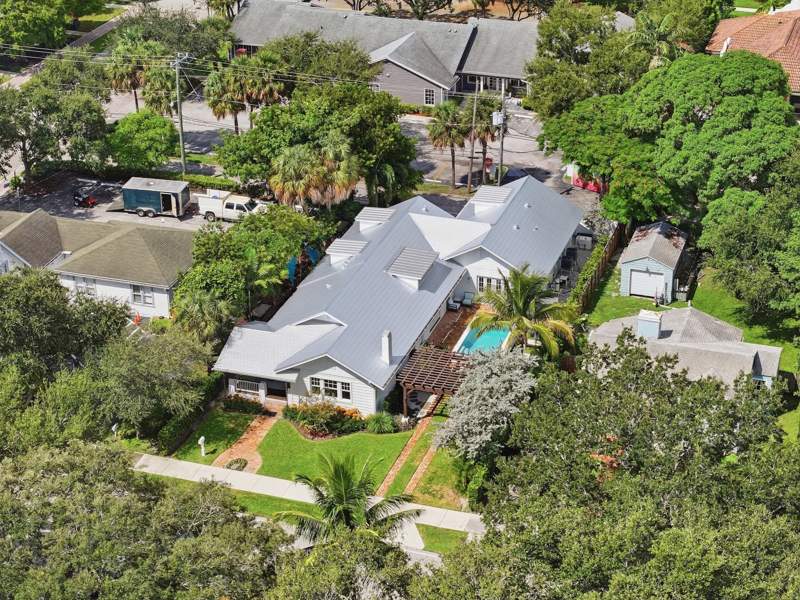 4 bedroom Single Family Residence at 108 N Swinton Avenue, DELRAY TOWN OF, Delray Beach — photo 4