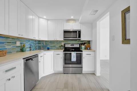 1400 S Ocean Drive #602, Hollywood FL - photo 13 of 25