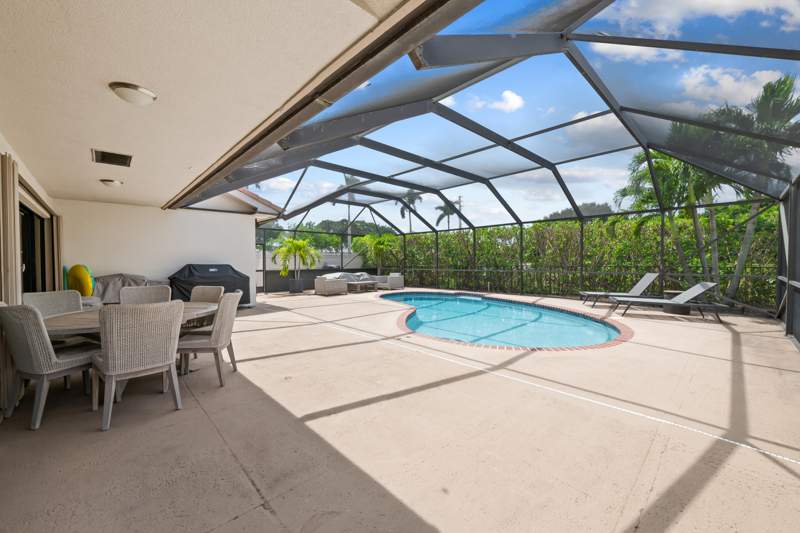 3 bedroom Single Family Residence at 2505 Iroquois Circle, Saratoga Pointe, West Palm Beach — photo 3