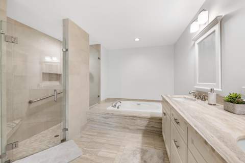 2505 Iroquois Circle, West Palm Beach FL - photo 9 of 25