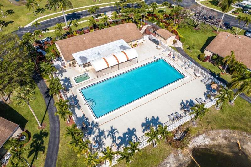 2 bedroom Condominium at 805 Sky Pine Way #F2, Pine Ridge North Village IV Condo, Greenacres — photo 5