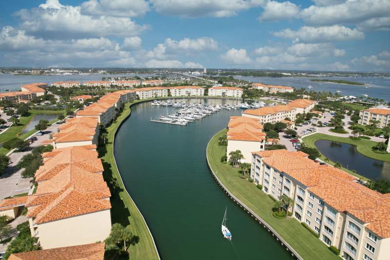 2 bedroom Condominium at 34 Harbour Isle Drive #204, Harbour Isle , Fort Pierce — photo 3