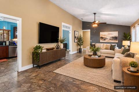 5104 Candlewood Court, Lake Worth FL - photo 7 of 41