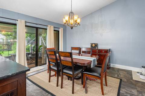 5104 Candlewood Court, Lake Worth FL - photo 11 of 41