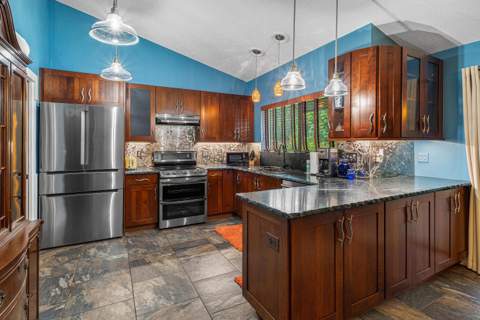 5104 Candlewood Court, Lake Worth FL - photo 13 of 41