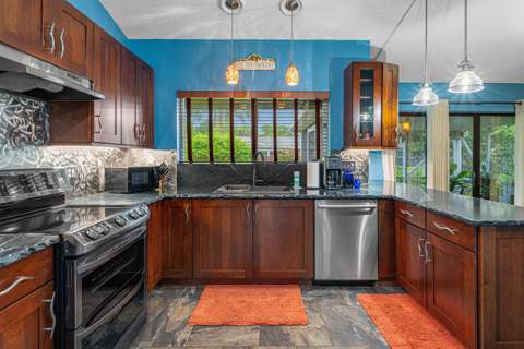 5104 Candlewood Court, Lake Worth FL - photo 15 of 41