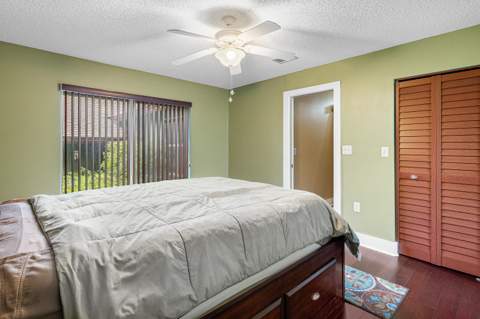 5104 Candlewood Court, Lake Worth FL - photo 22 of 41