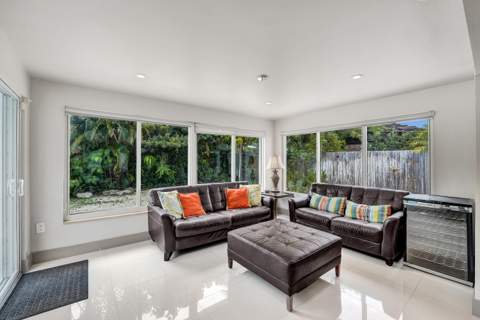 1908 NE 27th Drive, Wilton Manors FL - photo 17 of 63