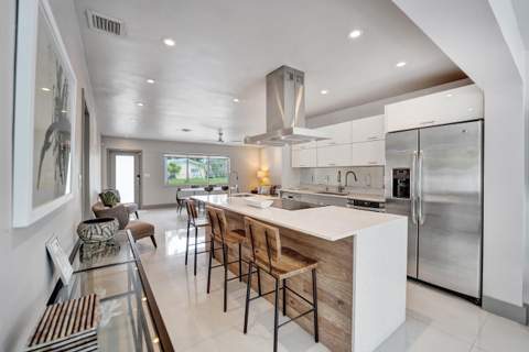 1908 NE 27th Drive, Wilton Manors FL - photo 10 of 63