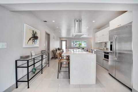 1908 NE 27th Drive, Wilton Manors FL - photo 11 of 63
