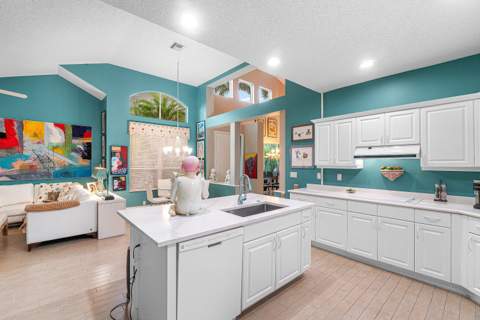 2281 NW 62nd Drive, Boca Raton FL - photo 17 of 74