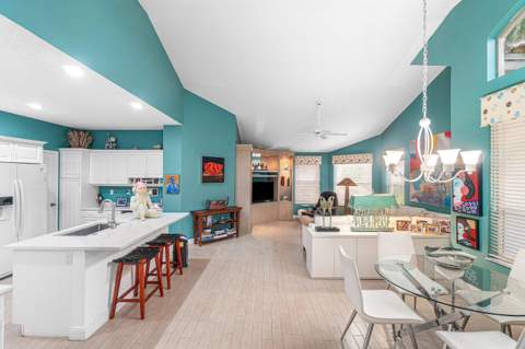 2281 NW 62nd Drive, Boca Raton FL - photo 18 of 74