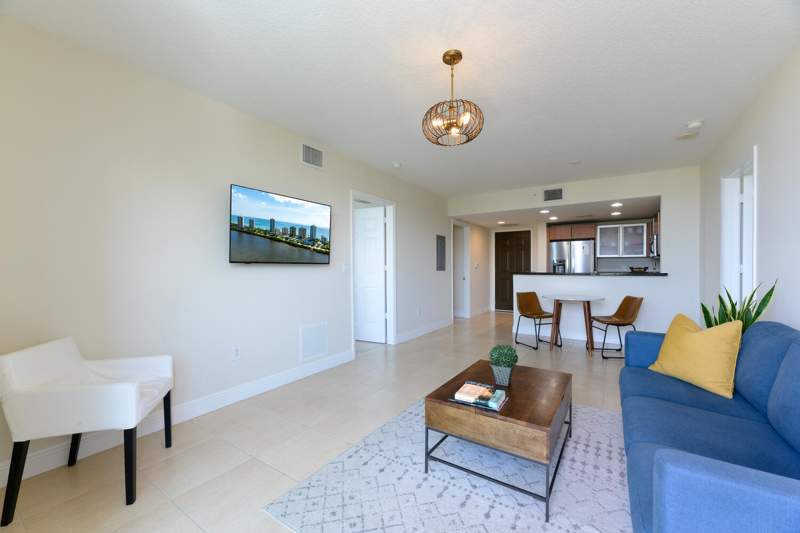 2 bedroom Condominium at 610 Clematis Street, 610 CLEMATIS CONDO, West Palm Beach — photo 1