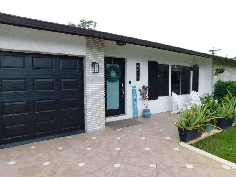 2 bedroom Single Family Residence at 6604 NW 93RD Avenue, WESTWOOD COMMUNITY TWO, Tamarac — photo 4