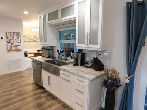 6604 NW 93rd Avenue, Tamarac FL - photo 10 of 53
