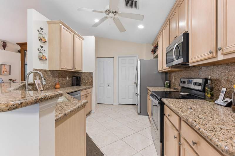 3 bedroom Single Family Residence at 5293 TOSCANA Trail, TUSCANY BAY, Boynton Beach — photo 4