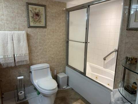 7531 NW 86th Terrace #101, Tamarac FL - photo 13 of 15