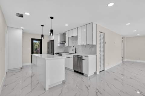 3185 Riddle Road, West Palm Beach FL - photo 10 of 45