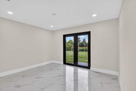 3185 Riddle Road, West Palm Beach FL - photo 17 of 45