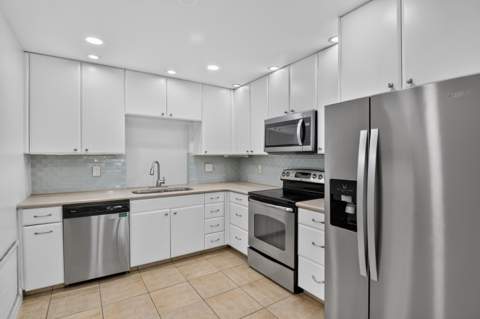 3400 NE 5th Avenue, Boca Raton FL - photo 7 of 17