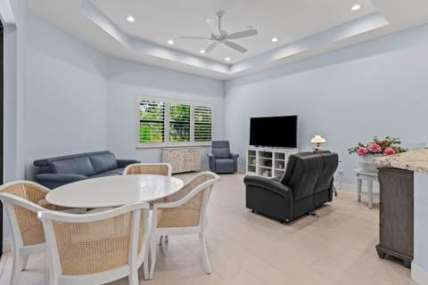 7831 Via Grande, Boynton Beach FL - photo 11 of 52