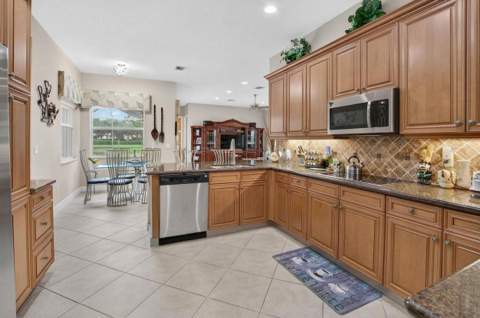 8855 Starhaven Cove, Boynton Beach FL - photo 8 of 47