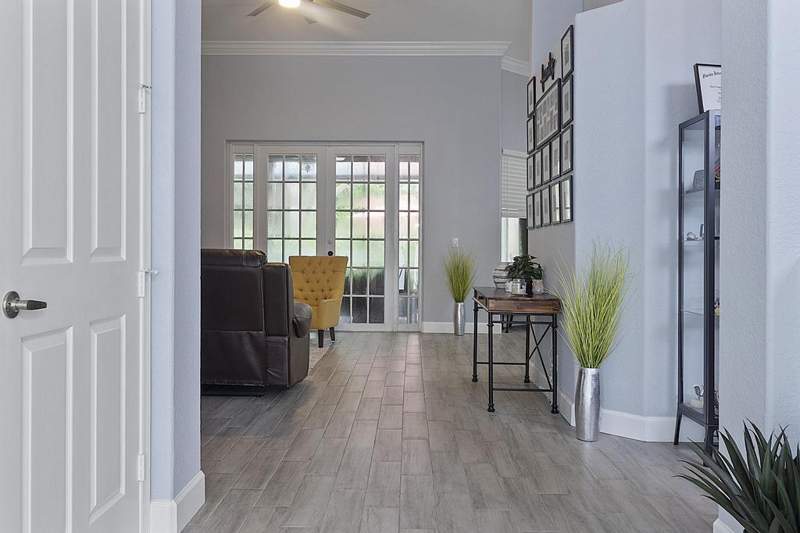 4 bedroom Single Family Residence at 5734 NW 50th Drive, Coral Creek Rep 2, Coral Springs — photo 4