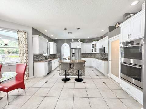 6566 Marbletree Lane, Lake Worth FL - photo 22 of 50