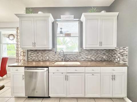 6566 Marbletree Lane, Lake Worth FL - photo 24 of 50