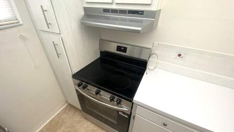 3160 Holiday Springs Boulevard #7-311, Margate FL - photo 12 of 40