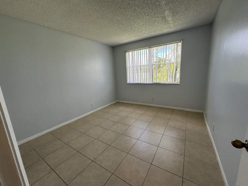 2 bedroom Condominium at 8891 Wiles Road #303, EDGEWATER CONDO, Coral Springs — photo 5