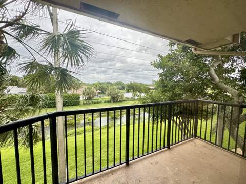 8891 Wiles Road #303, Coral Springs FL - photo 10 of 10