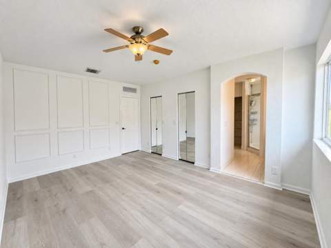 2145 Oakmont Drive, Riviera Beach FL - photo 6 of 28