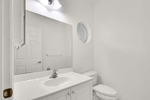 2145 Oakmont Drive, Riviera Beach FL - photo 10 of 28