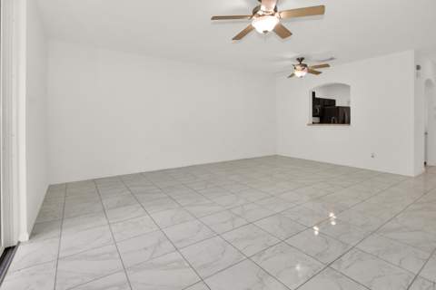 2145 Oakmont Drive, Riviera Beach FL - photo 9 of 28