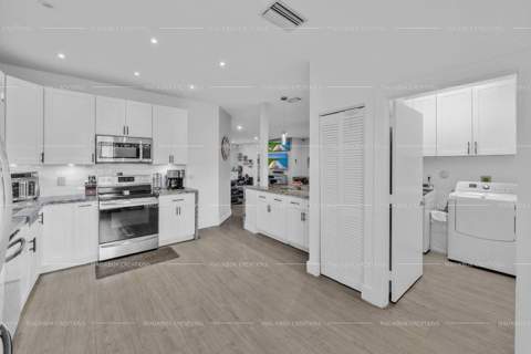 6752 Montego Bay Boulevard #Unit C, Boca Raton FL - photo 9 of 51