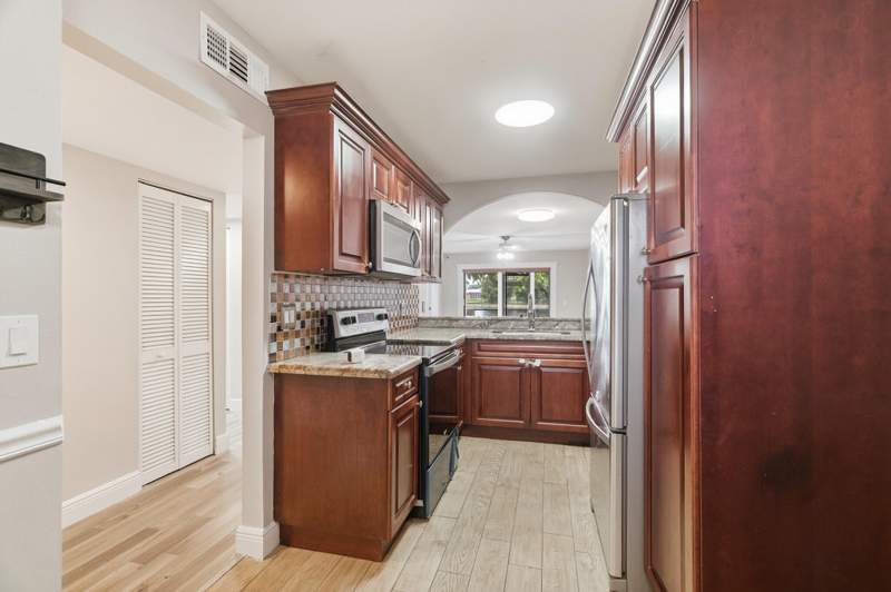 2 bedroom Condominium at 9672 W MCNAB Road #109, TAMARAC GARDENS CONDOMINIUM NO 6, Tamarac — photo 1