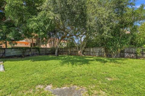 112 N Swinton Avenue, Delray Beach FL - photo 16 of 35