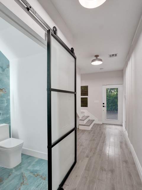1035 NW 2ND Avenue, Fort Lauderdale FL - photo 14 of 45