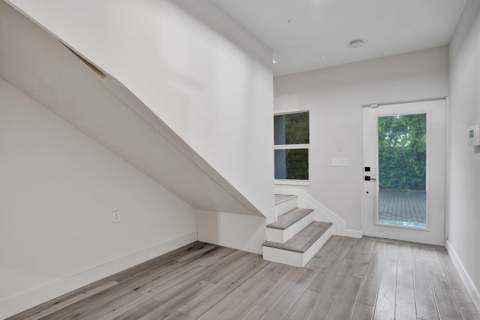 1035 NW 2ND Avenue, Fort Lauderdale FL - photo 20 of 45