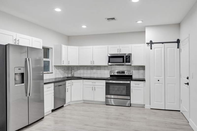 3 bedroom Townhouse at 1035 NW 2ND Avenue, PROGRESSO, Fort Lauderdale — photo 2