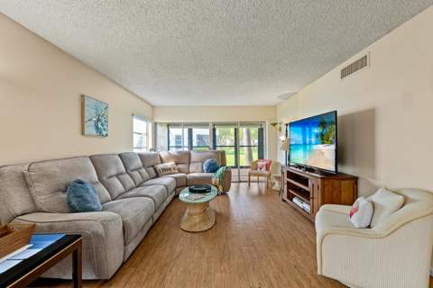 5840 Sugar Palm Court #A, Delray Beach FL - photo 19 of 55
