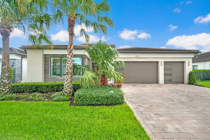 4 bedroom Single Family Residence at 8816 Skyward Street, Lotus, Boca Raton — photo 3