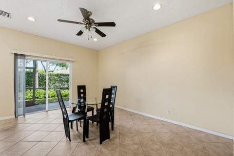 160 Village Boulevard #G, Tequesta FL - photo 7 of 24