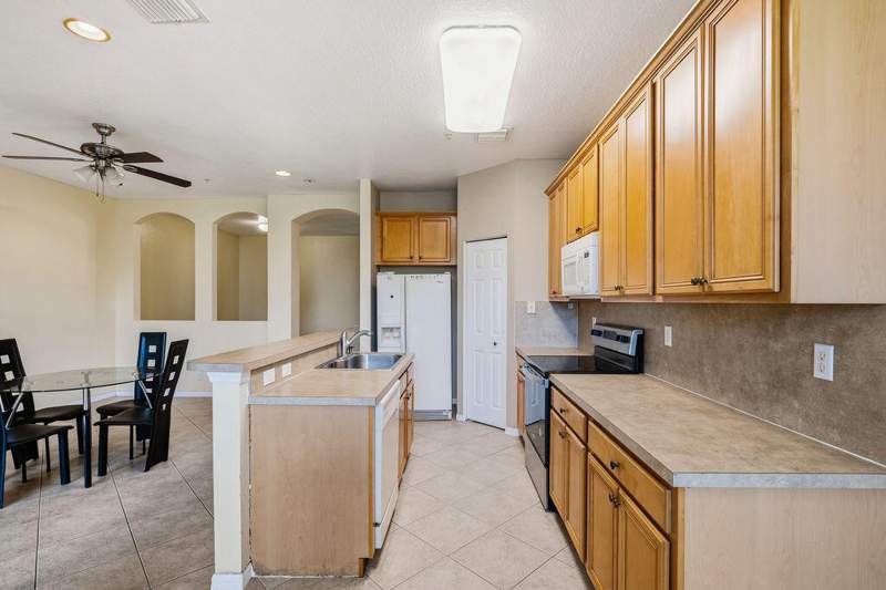 3 bedroom Townhouse at 160 Village Boulevard #G, TEQUESTA CAY, Tequesta — photo 4